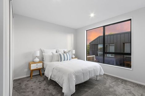Photo of property in 2/76 Caledonian Road, St Albans, 8014