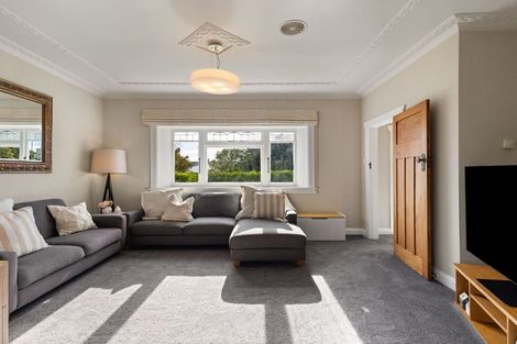 Photo of property in 46 Matamau Street, Palmerston North, 4414