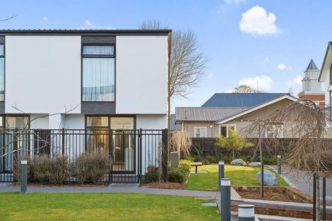Photo of property in 1/8 New Brighton Road, Shirley, Christchurch, 8061