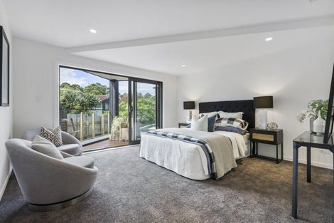 Photo of property in 61a Churchill Road, Murrays Bay, Auckland, 0630