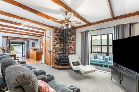 Photo of property in 46 Fitzroy Road, Fitzroy, New Plymouth, 4312