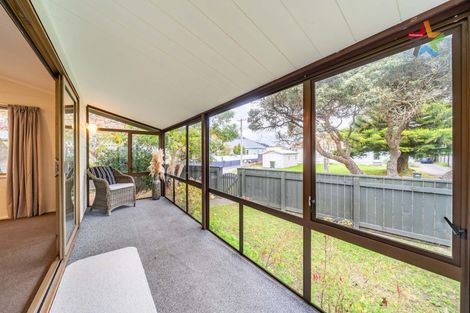 Photo of property in 106 Cambridge Terrace, Fairfield, Lower Hutt, 5011