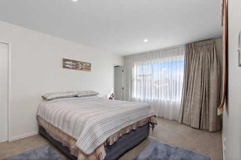 Photo of property in 6 Kilkivan Lane, Broomfield, Christchurch, 8042