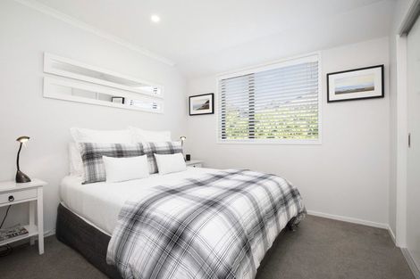 Photo of property in 14 Walter Lawry Road, Paerata, Pukekohe, 2124