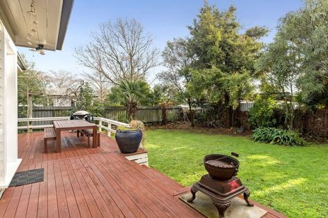 Photo of property in 31 Tahunanui Drive, Tahunanui, Nelson, 7011