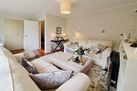 Photo of property in 6a Terrace End, Lansdowne, Masterton, 5810