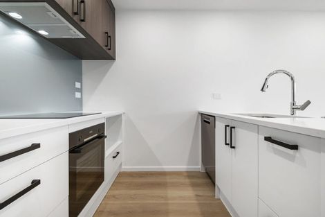 Photo of property in 94 Godley Road, Green Bay, Auckland, 0604