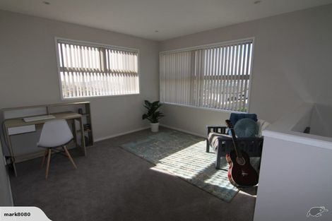 Photo of property in 27a Comber Place, Johnsonville, Wellington, 6037