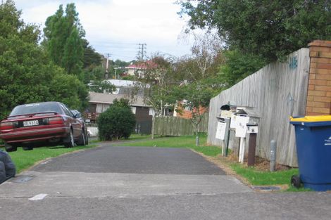 Photo of property in 1/10 Roick Parade, Glen Eden, Auckland, 0602