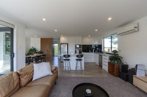 Photo of property in 27 Puketaha Road, Swanson, Auckland, 0816