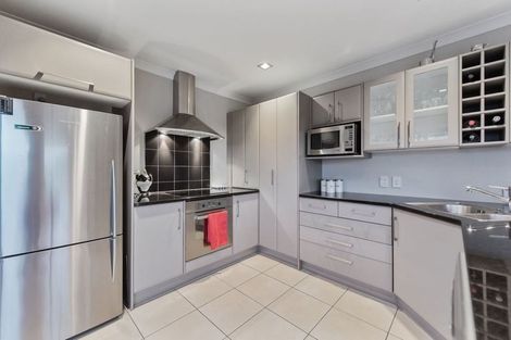 Photo of property in 38 Magellan Rise, Flagstaff, Hamilton, 3210