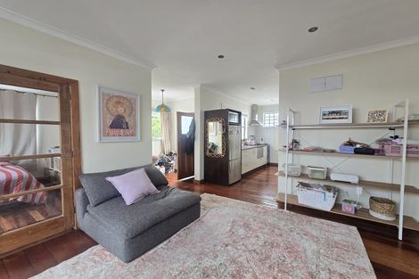 Photo of property in 32 Todman Street, Brooklyn, Wellington, 6021