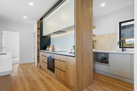 Photo of property in 12 Bourke Drive, Cambridge, 3434