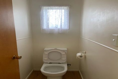 Photo of property in 23 Salamanca Road, Sunnynook, Auckland, 0620