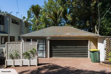 Photo of property in 84 Park Road, Titirangi, Auckland, 0604