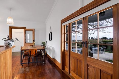 Photo of property in 76 Turuturu Road, Hawera, 4674