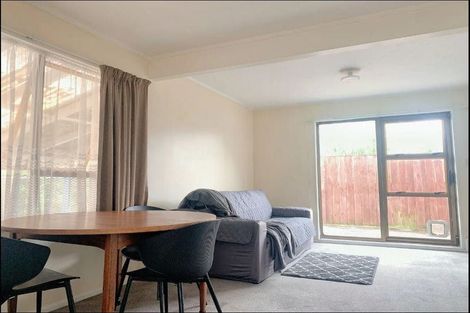 Photo of property in 5 Kowhai Street, Naenae, Lower Hutt, 5011