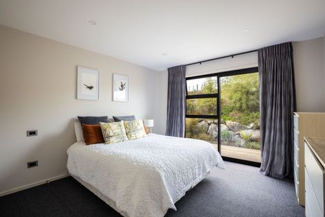 Photo of property in 80a Henwood Road, Paraite, New Plymouth, 4372
