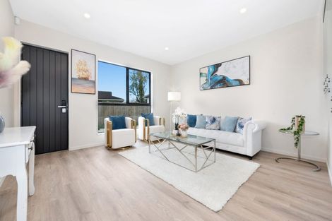 Photo of property in 23b Studfall Street, Pakuranga Heights, Auckland, 2010