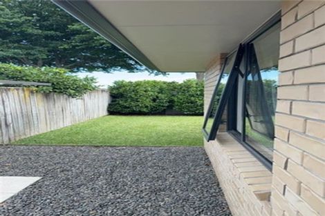 Photo of property in 32 Nielsen Gardens, Rototuna, Hamilton, 3210