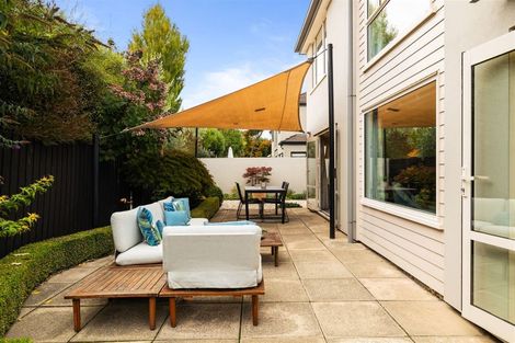Photo of property in 16 Hanover Place, Ilam, Christchurch, 8041