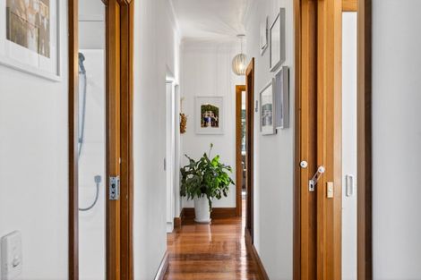 Photo of property in 131 Main Rd Clive, Clive, 4102