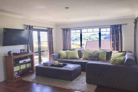 Photo of property in 12 The Masthead, Whitby, Porirua, 5024