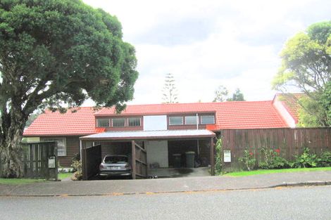 Photo of property in 5 Dolbear Street, Titirangi, Auckland, 0604