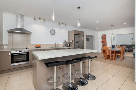 Photo of property in 2 Crackerjack Crescent, Kerikeri, 0293