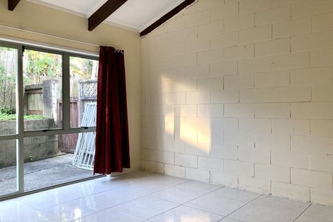 Photo of property in 89a/2 Royal Road, Massey, Auckland, 0614