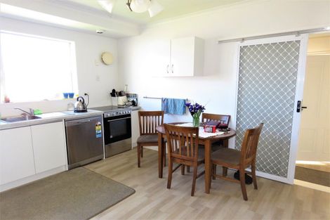 Photo of property in 8 Derby Street, Westport, 7825