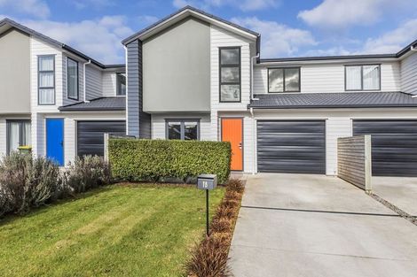 Photo of property in 1b Breakwater Way, Whitby, Porirua, 5024