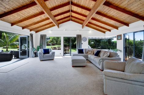 Photo of property in 371b Mangorei Road, Merrilands, New Plymouth, 4312