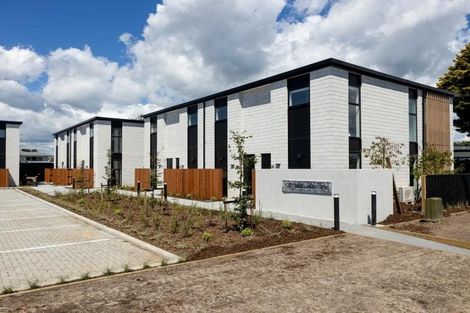 Photo of property in 17/1460 Cameron Road, Greerton, Tauranga, 3112