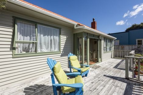 Photo of property in 16 Jutland Street, Waterloo, Lower Hutt, 5011