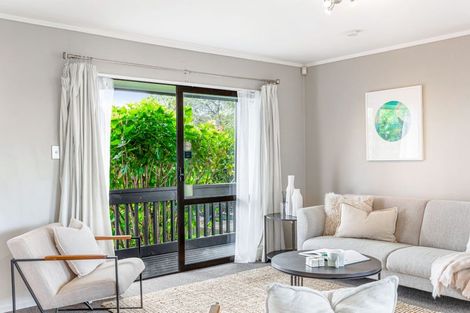 Photo of property in 91a/2 Beach Road, Te Atatu Peninsula, Auckland, 0610