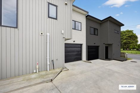 Photo of property in 15b William Avenue, Manurewa, Auckland, 2102