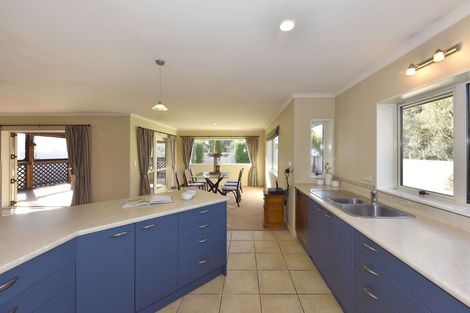 Photo of property in 17 Taranaki Drive, Woodend, 7610
