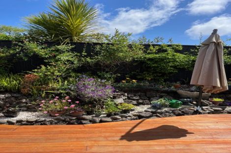 Photo of property in 1/9 John Court Street, Birkenhead, Auckland, 0626