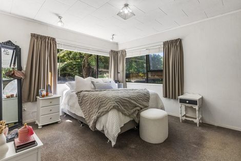 Photo of property in 1/27 Flavia Close, Torbay, Auckland, 0630