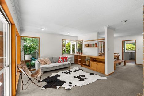 Photo of property in 31 Glenharrow Avenue, Avonhead, Christchurch, 8042