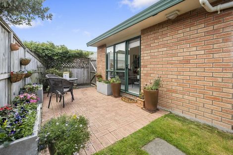 Photo of property in Miramar Villas, 21/3u Byron Street, Miramar, Wellington, 6022