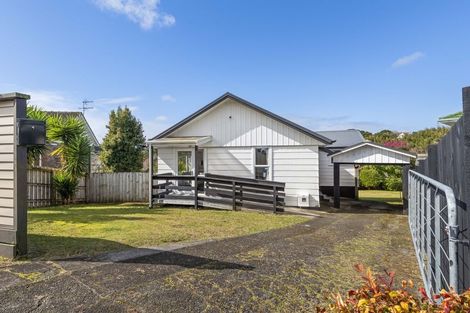 Photo of property in 9 Anson Place, Westown, New Plymouth, 4310