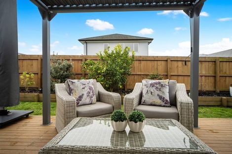 Photo of property in 12 Kare Ariki Place, Pukekohe, 2120