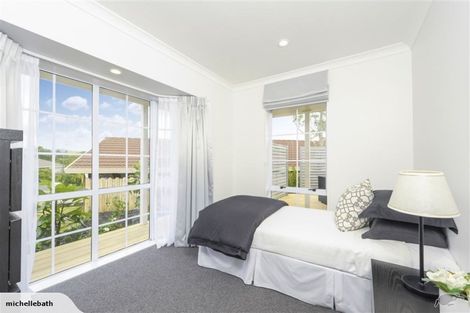 Photo of property in 14 Gala Place, Henderson, Auckland, 0612