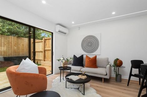 Photo of property in 7e Mildmay Road, Henderson, Auckland, 0610
