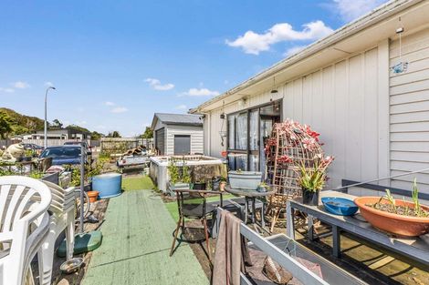 Photo of property in 14 Tawa Street, Inglewood, 4330