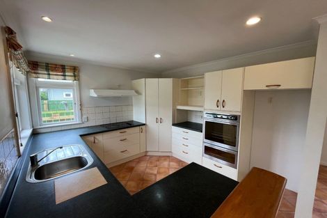Photo of property in 23 Langston Avenue, Palmerston North, 4414