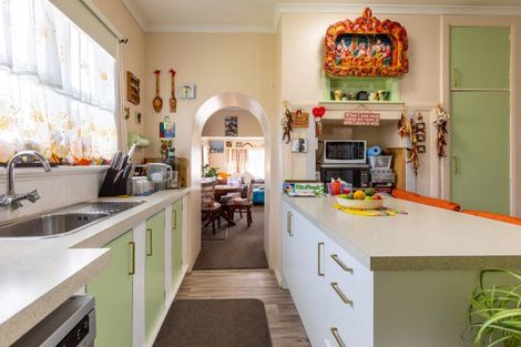 Photo of property in 276 High Street, Dannevirke, 4930