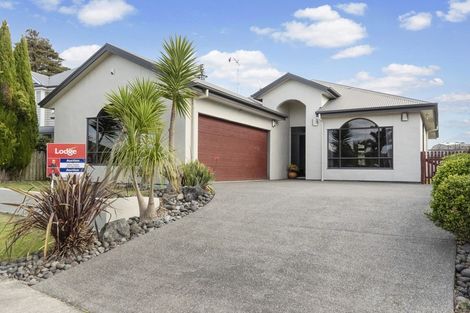 Photo of property in 14 Thistlewood Avenue, Hamilton East, Hamilton, 3216